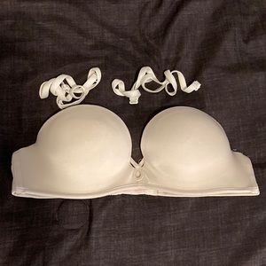 Victoria’s Secret Strapless Bombshell Bra